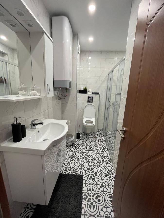 Studio Marrone On Bogoridi Burgas ภายนอก รูปภาพ